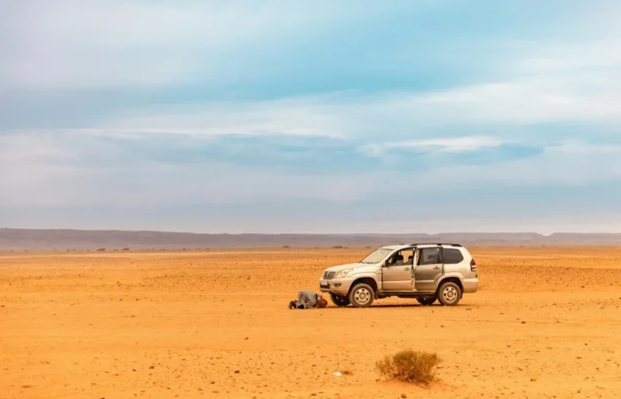 4x4 vehicle in the desert