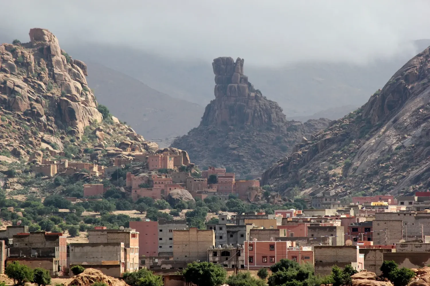 Tafraoute village beneath pink granite rocks